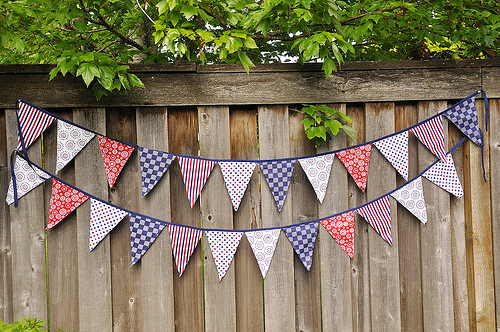 Fabric pennant sewing tutorial