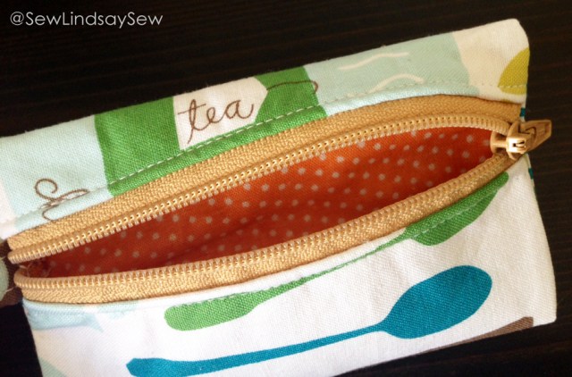 Iced tea sugar packet zipper pouch
