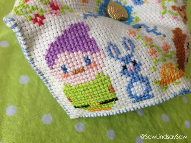 Snow White Biscornu from Clouds Factory